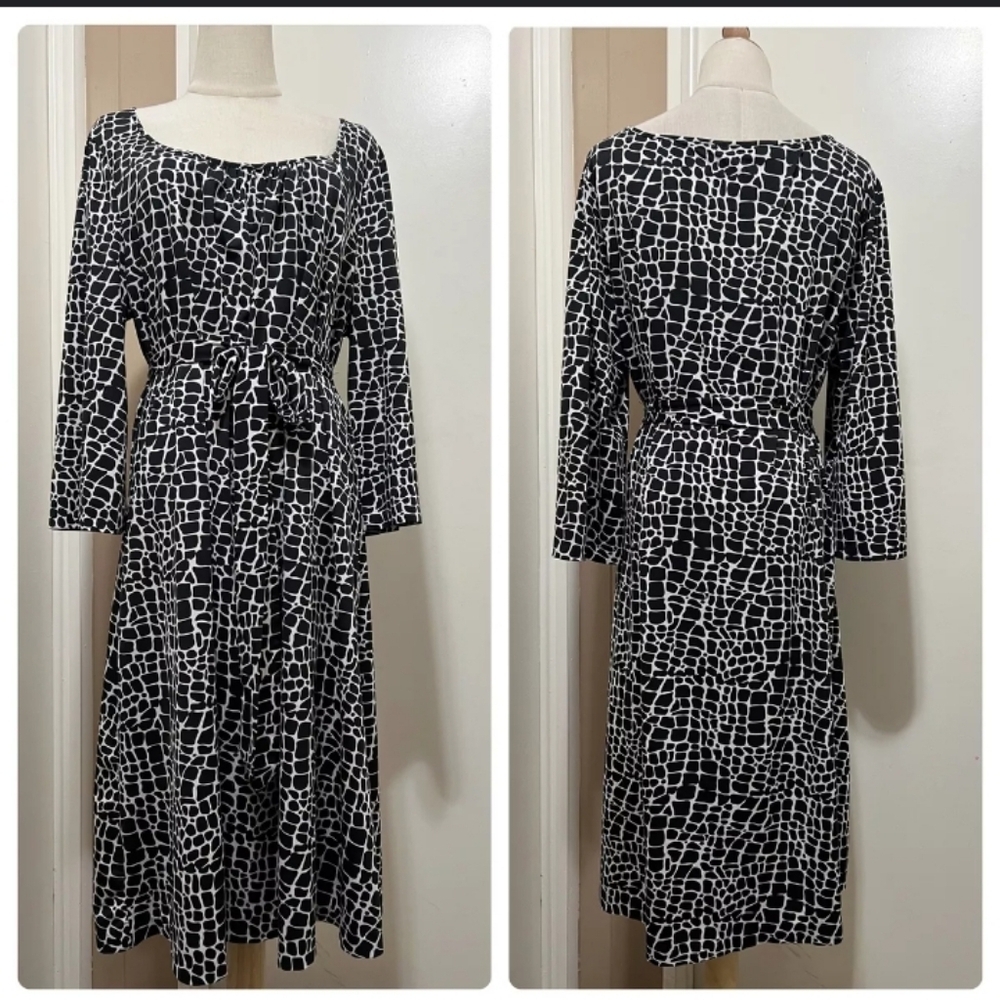 Inc shift dress belted giraffe print